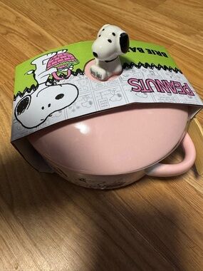 Peanuts Pink Ceramic Brie Baker Dish Easter